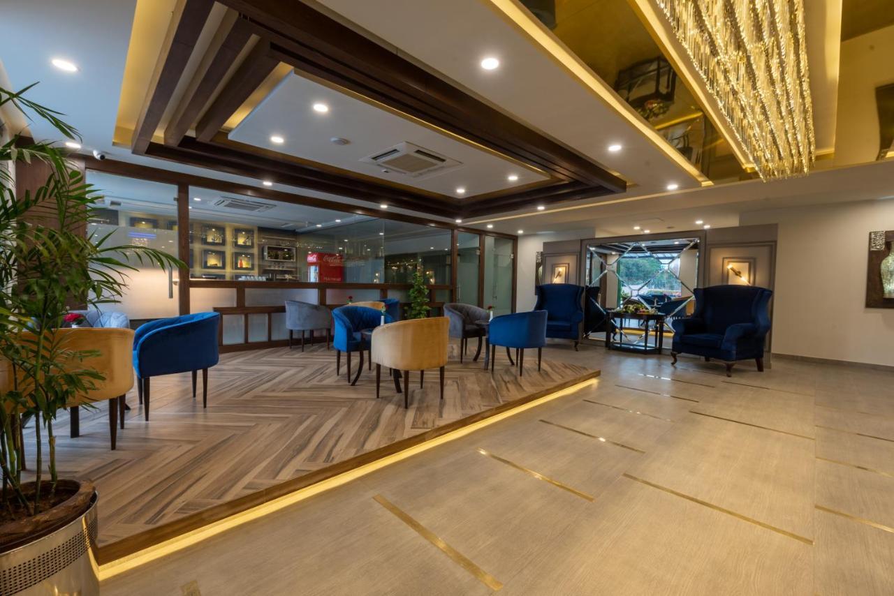Legend Hotel Исламабад Экстерьер фото